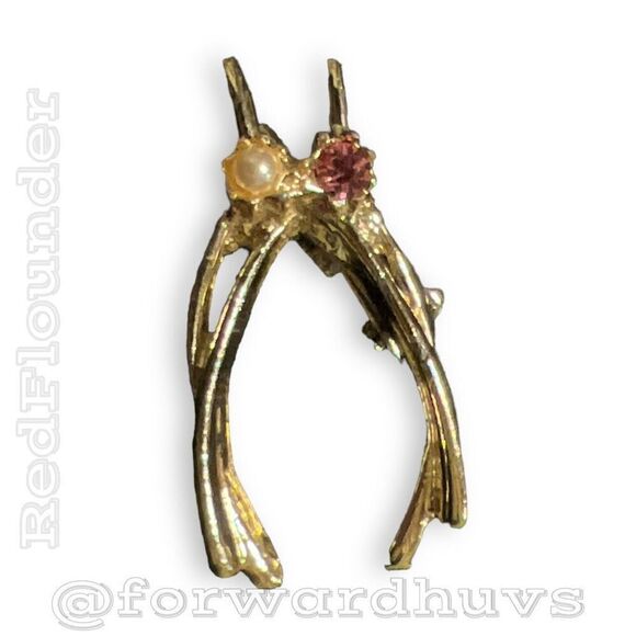 Bundle Sale 3 for $15 | Vintage Wishbone Shaped | Gold Tone Brooch - Picture 6 of 9
